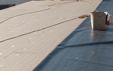 disadvantages of Eilean Duirinnis flat roof insulation