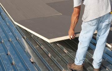 benefits of insulating Eilean Duirinnis flat roofing